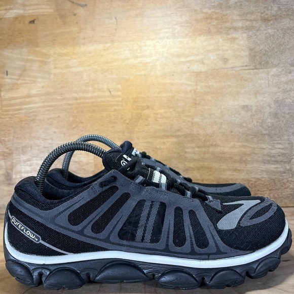 Brooks PureFlow 2 REFLECTIVE Mens Size 8 (D) Running Shoes Sneakers Black - Picture 1 of 9
